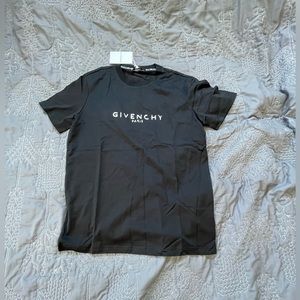 Givenchy Broken Logo Black T-shirt